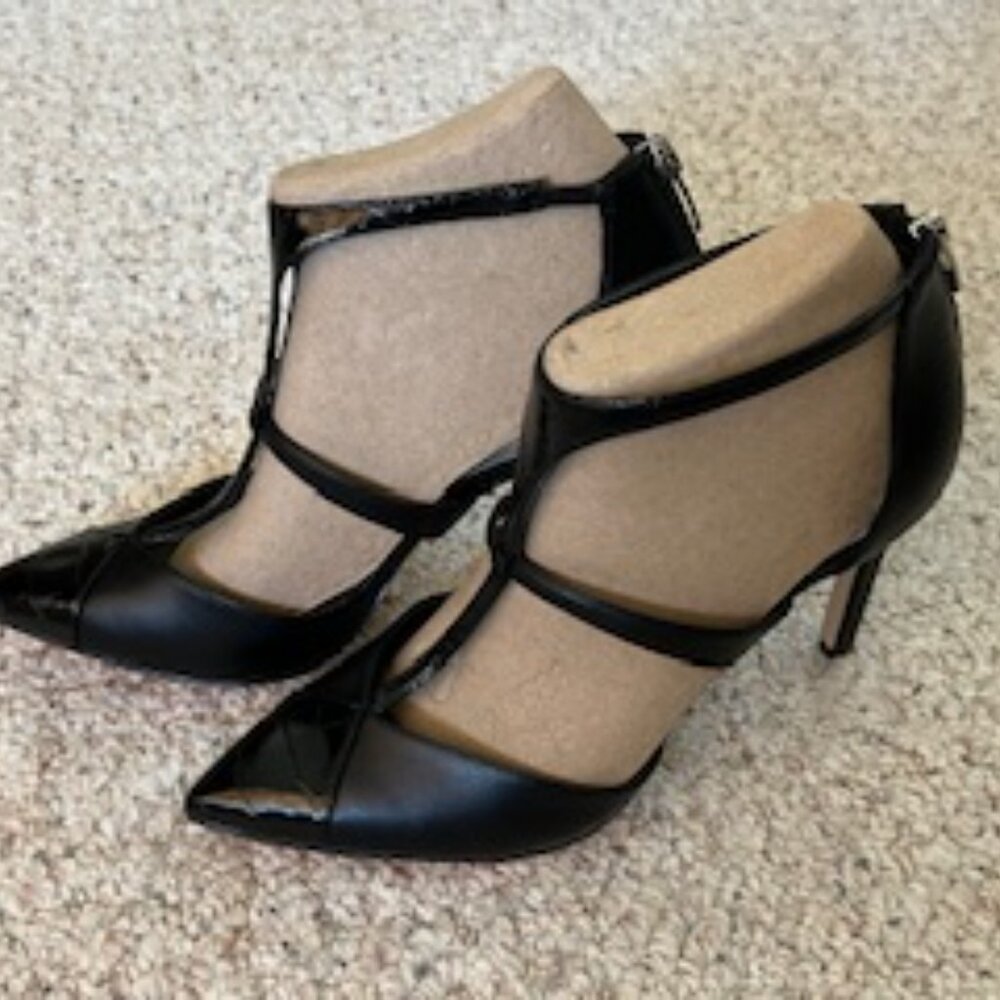 Nine West - Picture 3 of 6